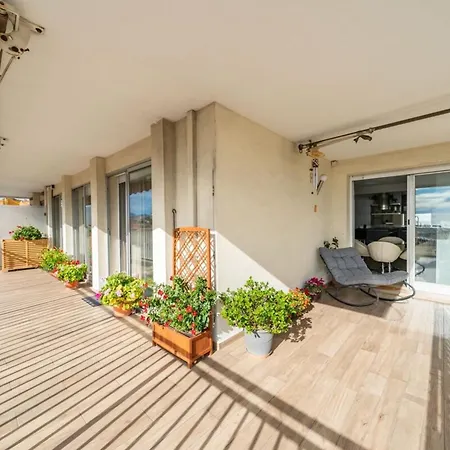 Διαμέρισμα Beautiful 3 Bedroom With Seaview In Κάννες