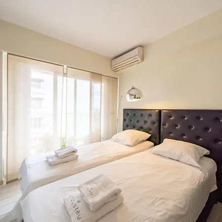 Διαμέρισμα Beautiful 3 Bedroom With Seaview In Κάννες