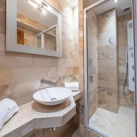 Διαμέρισμα Beautiful 3 Bedroom With Seaview In Κάννες